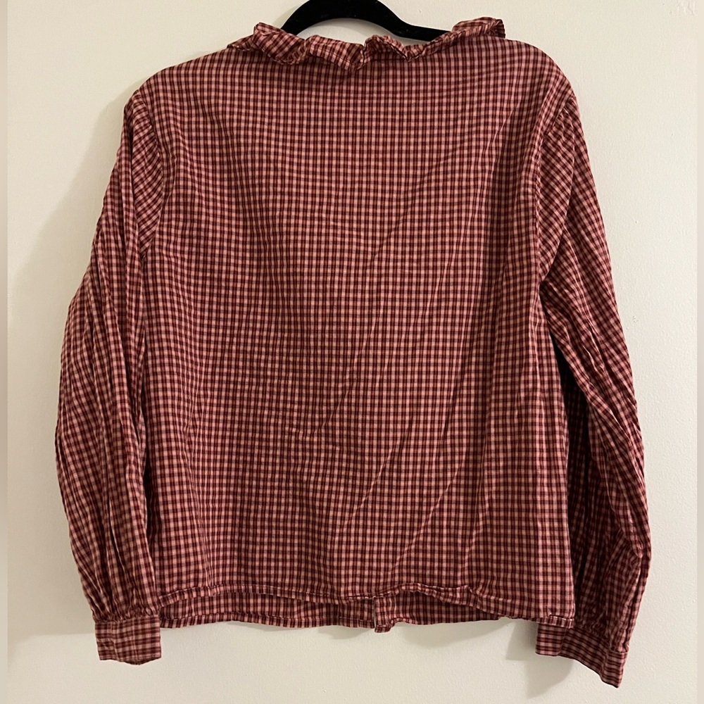 Old Navy Ruffle Button-Down Blouse - Picture 2 of 5